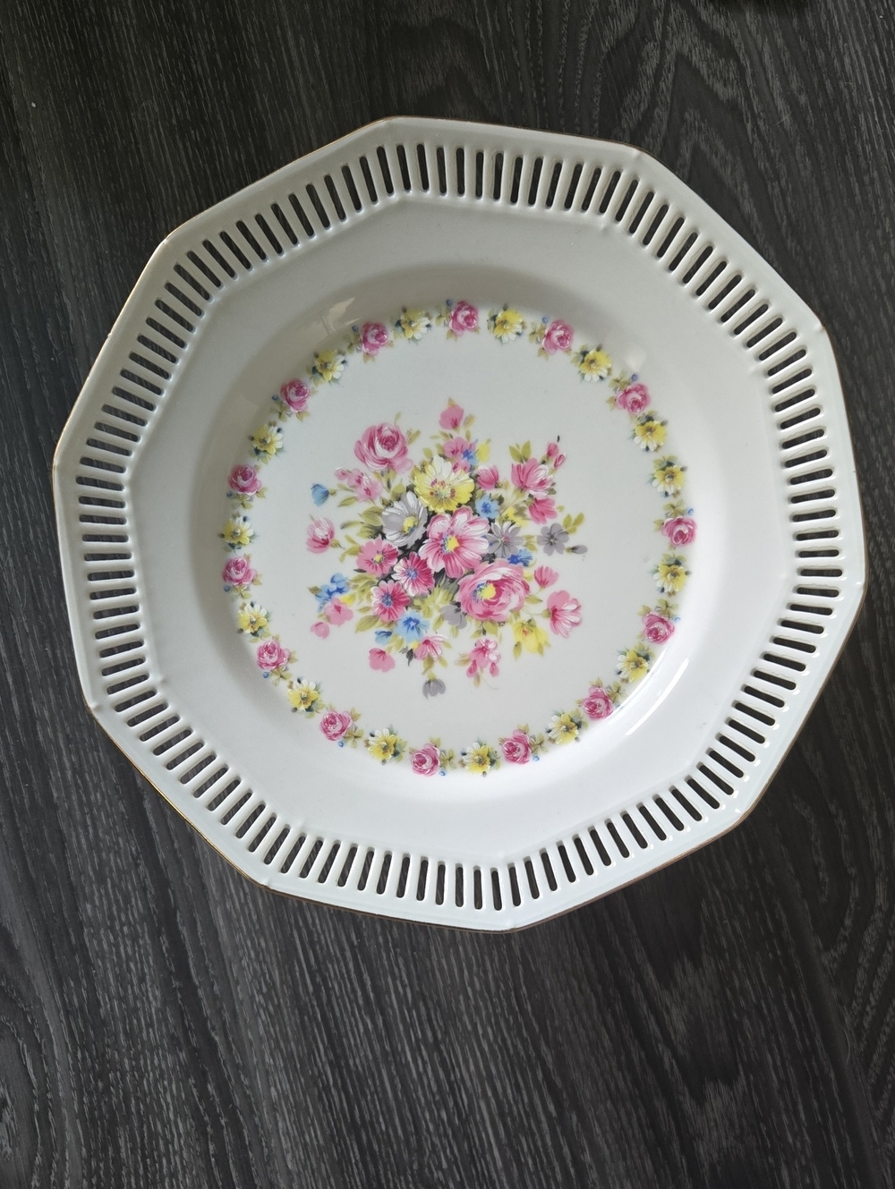 Vintage Schwarzenhammer/ Bavaria, Western Germany Pedestal Cake, Dessert Dish